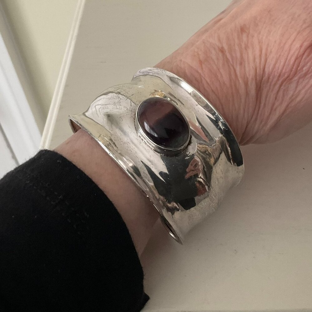 Vintage sterling silver cuff bracelet natural amethyst